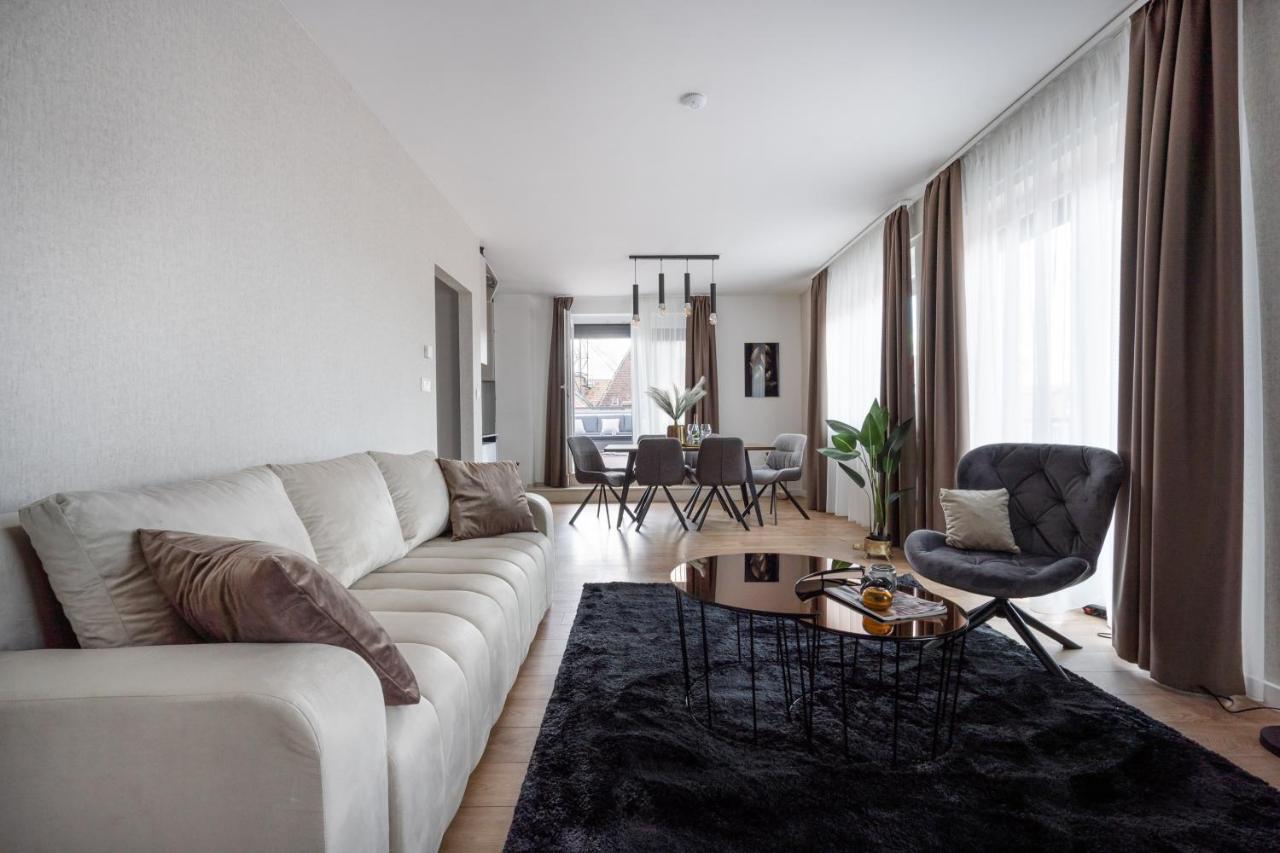 Rose Garden Apartments บูดาเปสต์ ห้อง รูปภาพ